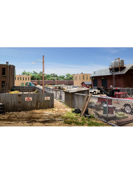 VALLA METÁLICA DE ESLABONES, 67 CM , WOODLAND SCENICS A2983