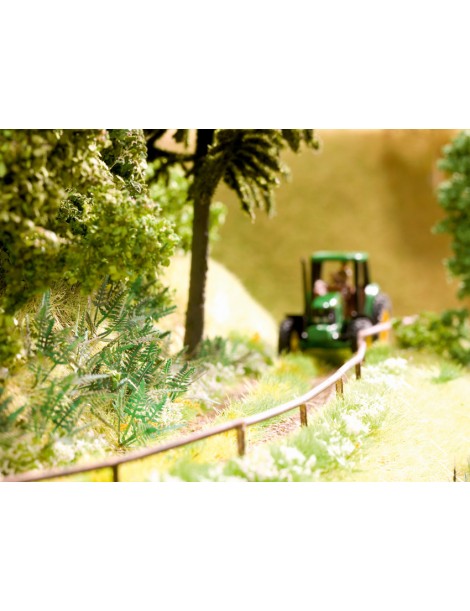 CONJUNTO 17 PLANTAS LASER CUT MINIS, NOCH 14054