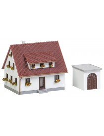 EDIFICIO ANTIGUO CON CAFÉ, FALLER 232332 2